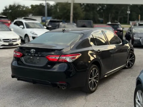 More photos of 2020 Toyota Camry SE at AUTOLAND, FL