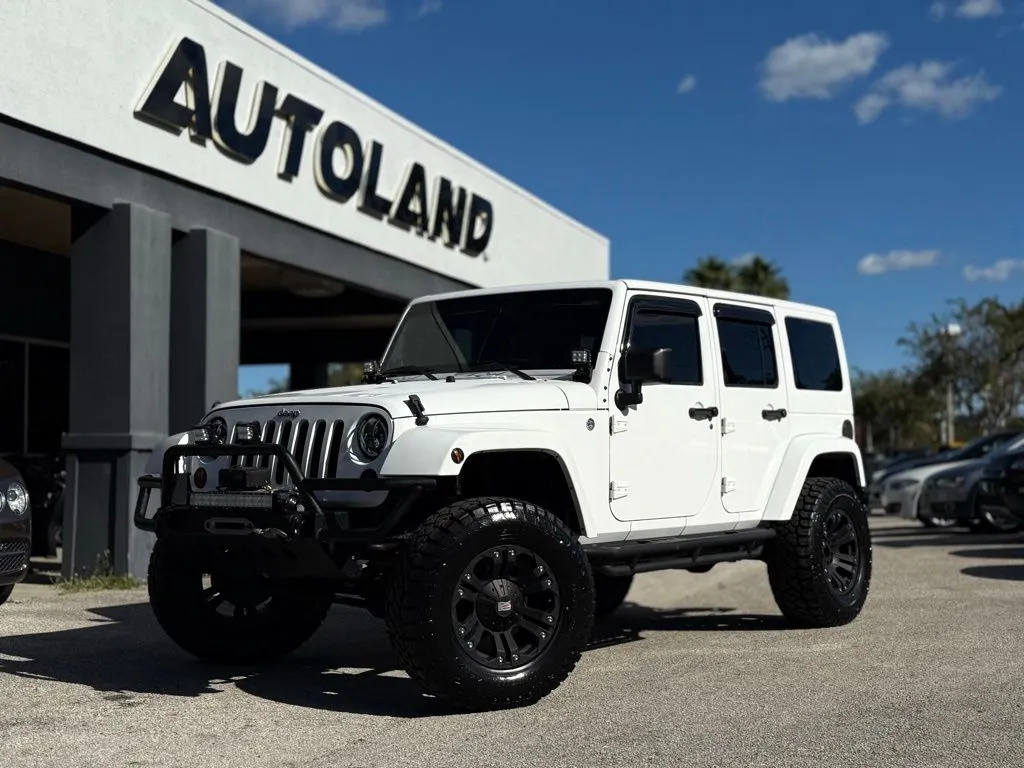 2013 Jeep Wrangler Unlimited Sahara