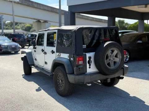 More photos of 2009 Jeep Wrangler Unlimited X at AUTOLAND, FL