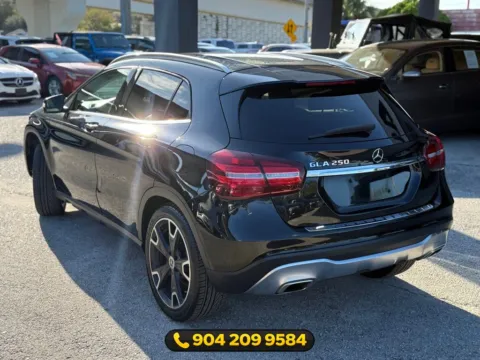 More photos of 2020 Mercedes-Benz GLA 250 at AUTOLAND, FL