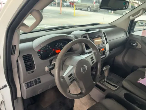 More photos of 2015 Nissan Frontier SV at AUTOLAND, FL