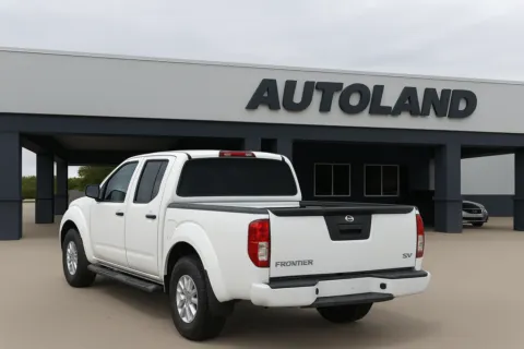 Photos of 2015 Nissan Frontier SV for sale in Jacksonville, FL at AUTOLAND