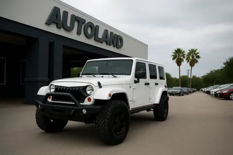 White 2013 Jeep Wrangler Unlimited Sahara for sale in Jacksonville, FL