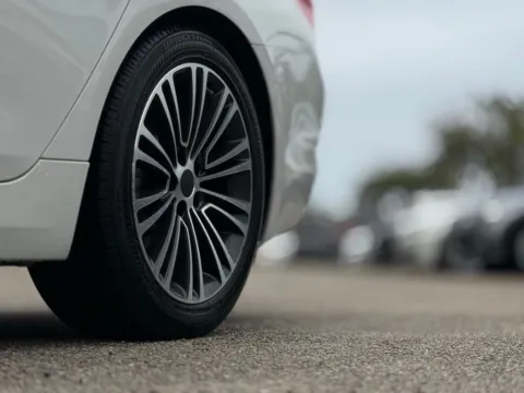 More photos of 2017 BMW 5 Series 530i at AUTOLAND, FL