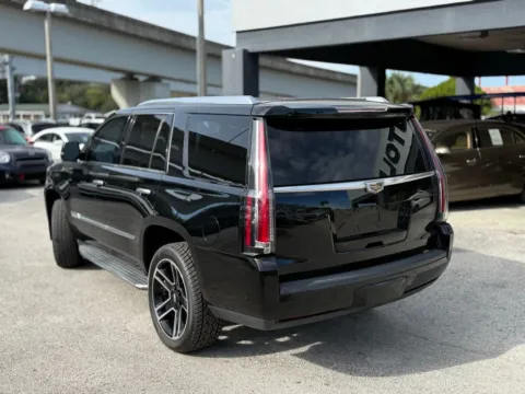 More photos of 2018 Cadillac Escalade at AUTOLAND, FL