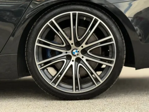 More photos of 2018 BMW 5 Series 540i at AUTOLAND, FL