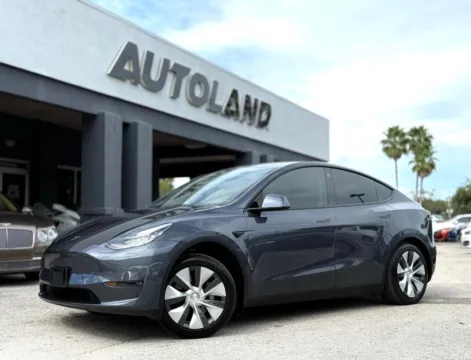 Silver 2021 Tesla Model Y Long Range for sale in Jacksonville, FL