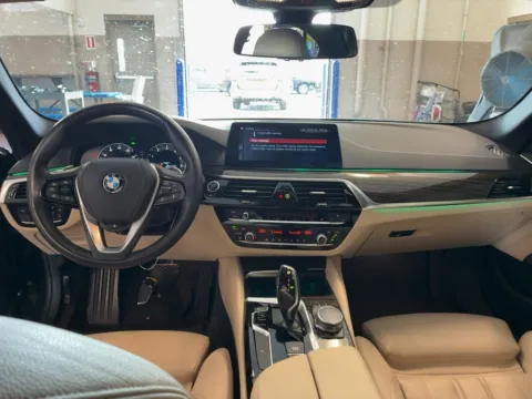More photos of 2018 BMW 5 Series 540i at AUTOLAND, FL