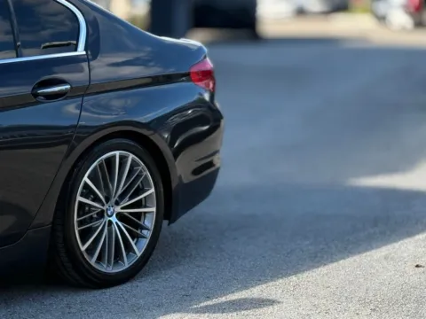 Photos of 2018 BMW 5 Series 540i for sale in Jacksonville, FL at AUTOLAND