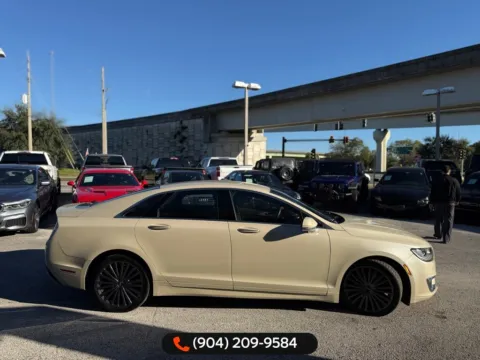 More photos of 2018 Lincoln MKZ Reserve at AUTOLAND, FL