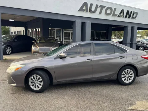 Photos of 2015 Toyota Camry LE for sale in Jacksonville, FL at AUTOLAND