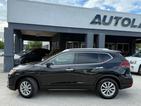 More photos of 2019 Nissan Rogue SV at AUTOLAND, FL