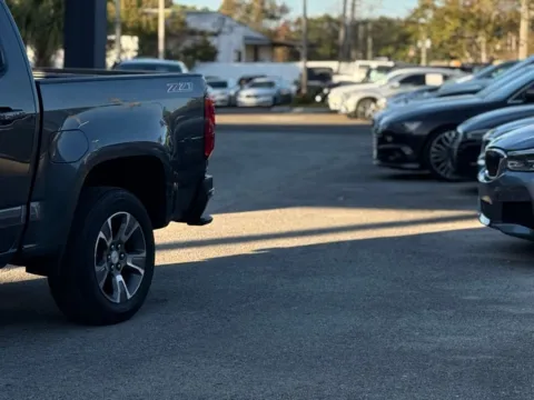 Photos of 2015 Chevrolet Colorado Z71 for sale in Jacksonville, FL at AUTOLAND