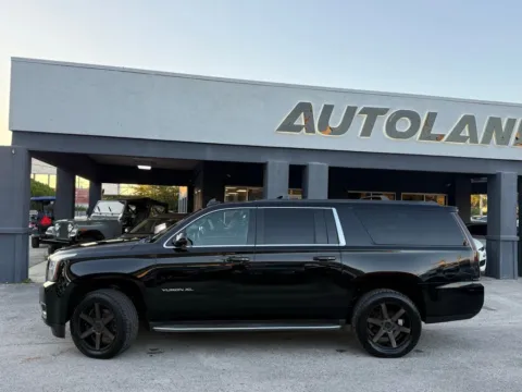 More photos of 2015 GMC Yukon XL SLT 1500 at AUTOLAND, FL
