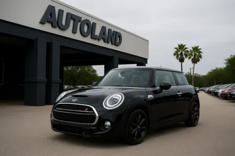 More photos of 2017 MINI Cooper S at AUTOLAND, FL