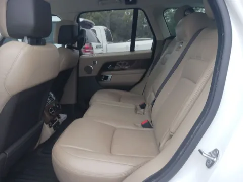 More photos of 2019 Land Rover Range Rover 3.0L V6 Supercharged HSE at AUTOLAND, FL