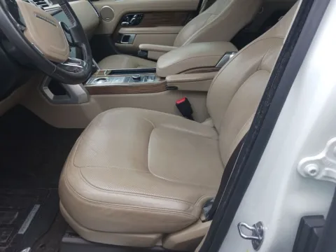 More photos of 2019 Land Rover Range Rover 3.0L V6 Supercharged HSE at AUTOLAND, FL