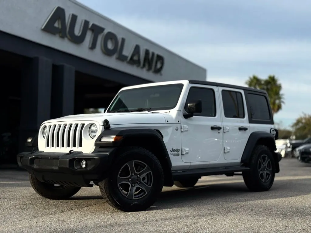 White 2018 Jeep Wrangler Unlimited Sport S for sale in Jacksonville, FL