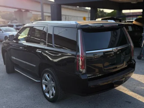 More photos of 2018 Cadillac Escalade Luxury at AUTOLAND, FL