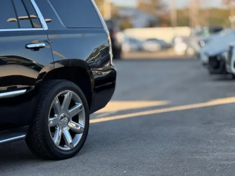 Photos of 2018 Cadillac Escalade Luxury for sale in Jacksonville, FL at AUTOLAND