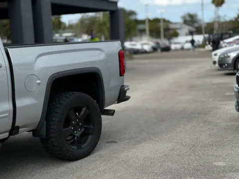 More photos of 2016 GMC Sierra 1500 SLE at AUTOLAND, FL