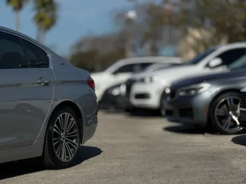 Photos of 2018 BMW 5 Series 530e iPerformance for sale in Jacksonville, FL at AUTOLAND