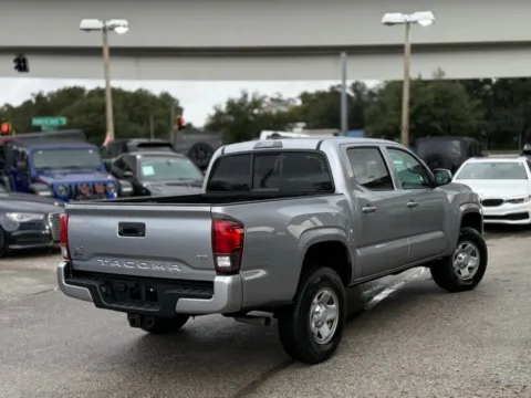 More photos of 2020 Toyota Tacoma SR5 at AUTOLAND, FL