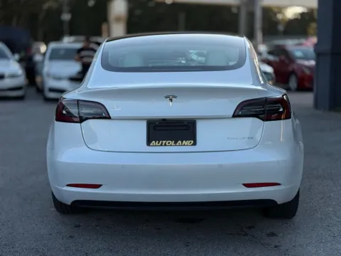More photos of 2020 Tesla Model 3 Long Range at AUTOLAND, FL