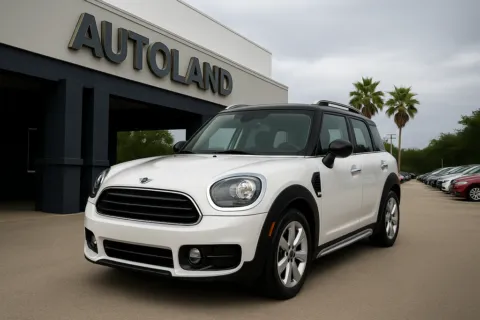 White 2019 MINI Cooper Countryman Classic for sale in Jacksonville, FL