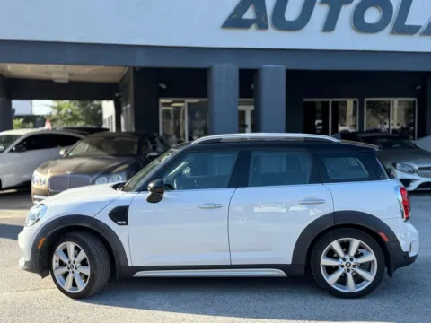 More photos of 2019 MINI Cooper Countryman Classic at AUTOLAND, FL