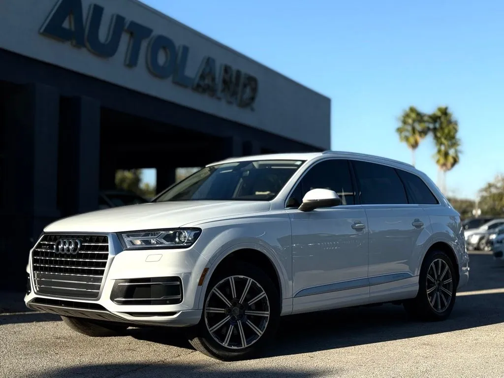 White 2019 Audi Q7 45 Premium for sale in Jacksonville, FL