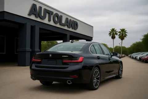Photos of 2019 BMW 3 Series 330i for sale in Jacksonville, FL at AUTOLAND