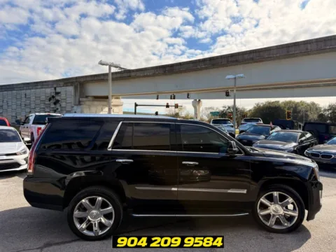 More photos of 2019 Cadillac Escalade Luxury at AUTOLAND, FL