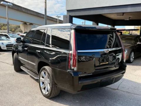 More photos of 2019 Cadillac Escalade Luxury at AUTOLAND, FL