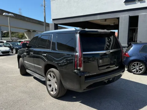 More photos of 2019 Cadillac Escalade Luxury at AUTOLAND, FL