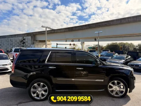 More photos of 2019 Cadillac Escalade Luxury at AUTOLAND, FL