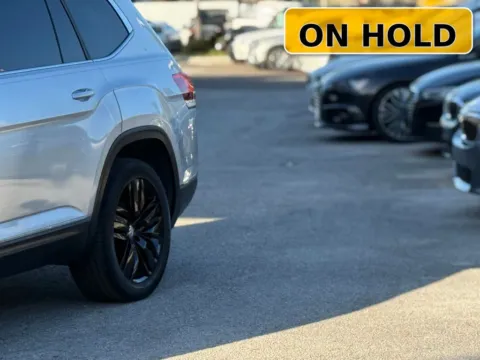 Photos of 2019 Volkswagen Atlas SEL Premium for sale in Jacksonville, FL at AUTOLAND