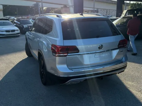 More photos of 2019 Volkswagen Atlas SEL Premium at AUTOLAND, FL
