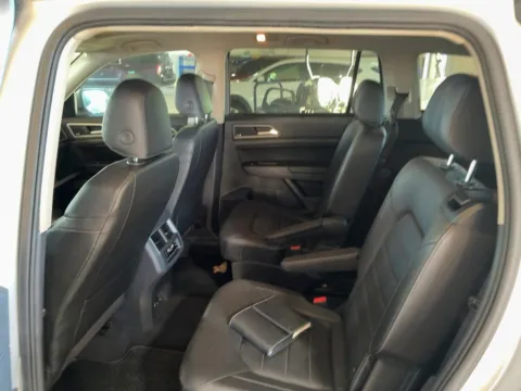 More photos of 2019 Volkswagen Atlas SEL Premium at AUTOLAND, FL