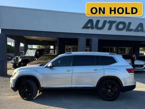 More photos of 2019 Volkswagen Atlas SEL Premium at AUTOLAND, FL