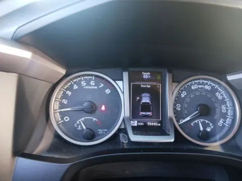 More photos of 2018 Toyota Tacoma SR5 at AUTOLAND, FL