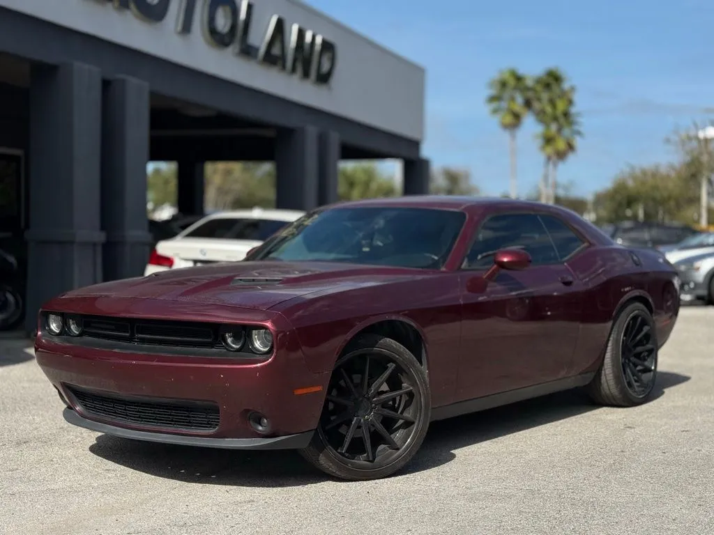 Red 2018 Dodge Challenger SXT for sale in Jacksonville, FL