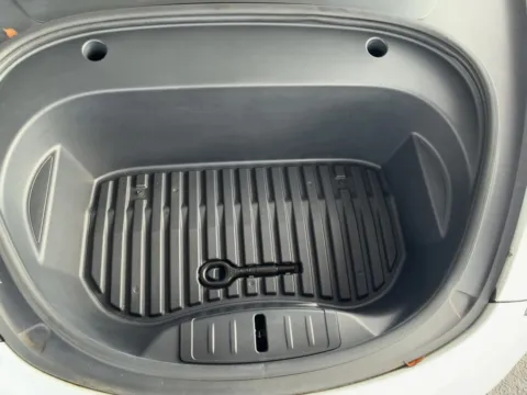 Another view of 2021 Tesla Model 3 Standard Range Plus for sale in Jacksonville, FL at AUTOLAND