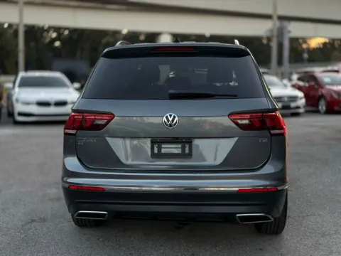 More photos of 2018 Volkswagen Tiguan 2.0T SE at AUTOLAND, FL