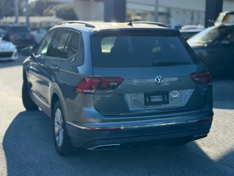 More photos of 2018 Volkswagen Tiguan 2.0T SE at AUTOLAND, FL