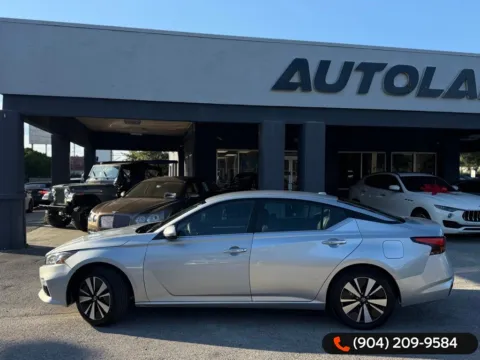 Another view of 2022 Nissan Altima 2.5 SV for sale in Jacksonville, FL at AUTOLAND