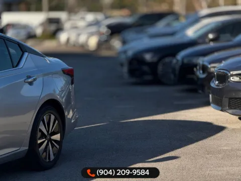 Photos of 2022 Nissan Altima 2.5 SV for sale in Jacksonville, FL at AUTOLAND