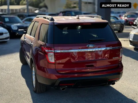 More photos of 2015 Ford Explorer XLT at AUTOLAND, FL