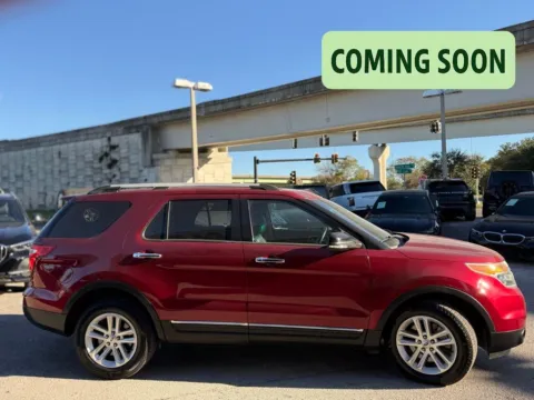 More photos of 2015 Ford Explorer XLT at AUTOLAND, FL
