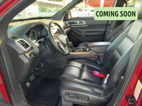 More photos of 2015 Ford Explorer XLT at AUTOLAND, FL